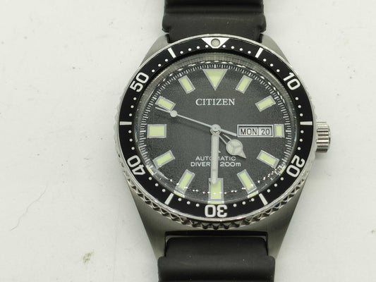 CITIZEN 8204-A5K1201 Men's Automatic Watch
