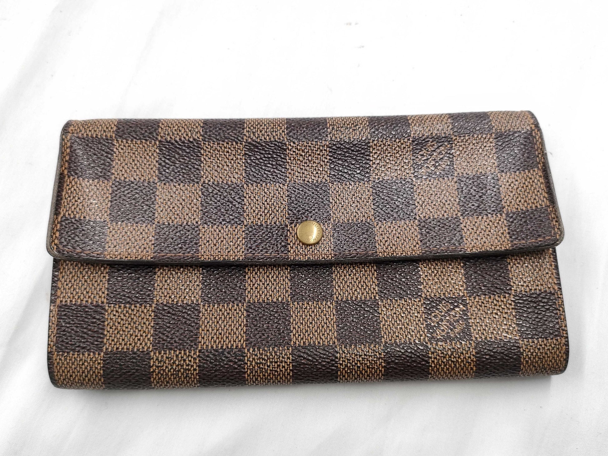 LOUIS VUITTON Damier Portefeuille Sarah Wallet