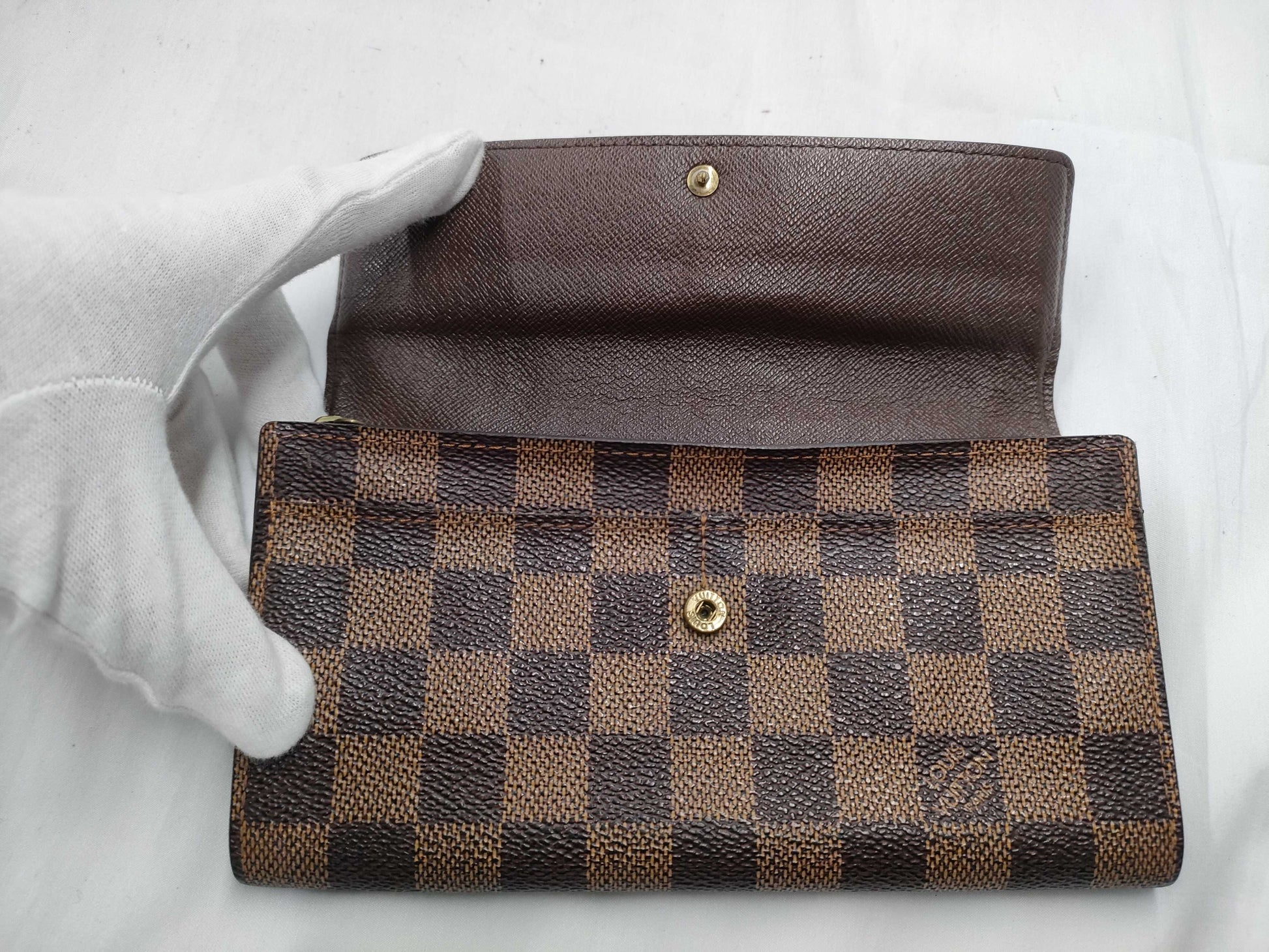 LOUIS VUITTON Damier Portefeuille Sarah Wallet