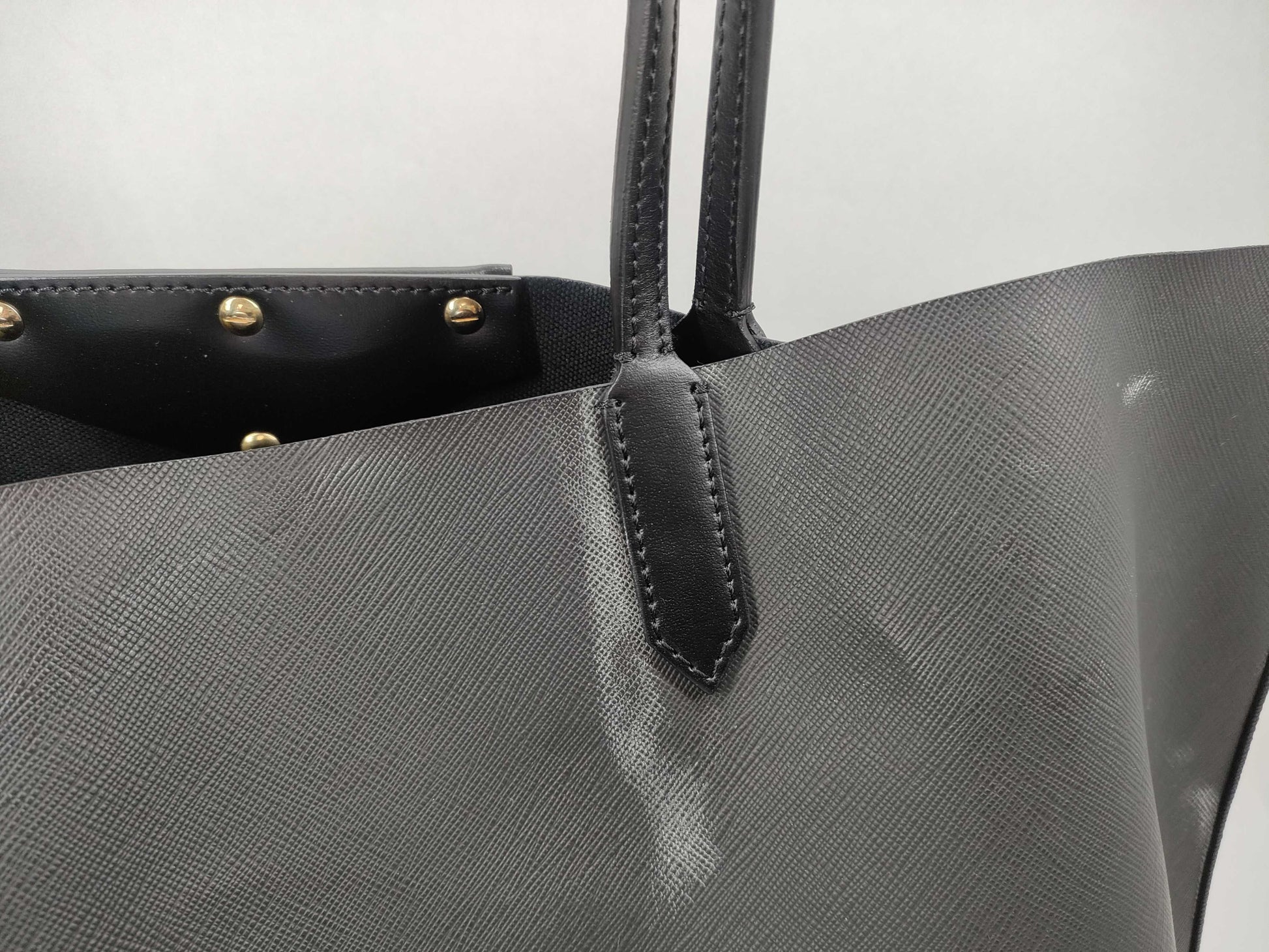 GIVENCHY Antigona Tote Bambi Tote Bag