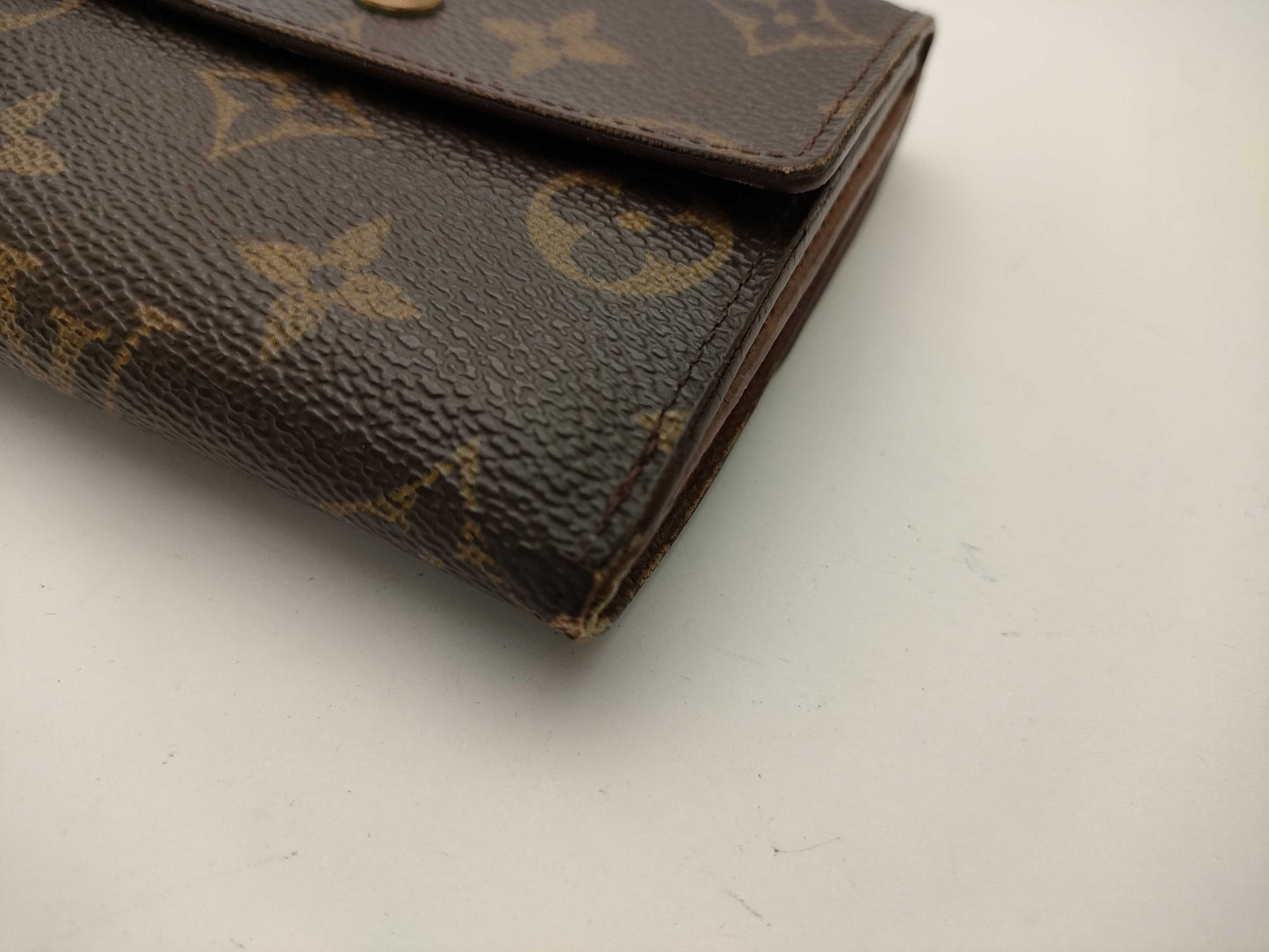 LOUIS VUITTON Monogram Double Hook Wallet