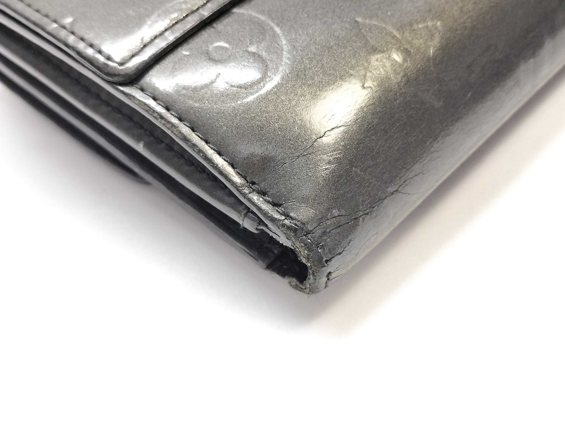 LOUIS VUITTON Vernis W-hook wallet