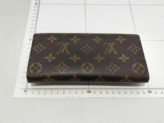 LOUIS VUITTON Monogram Portefeuille Sarah Wallet