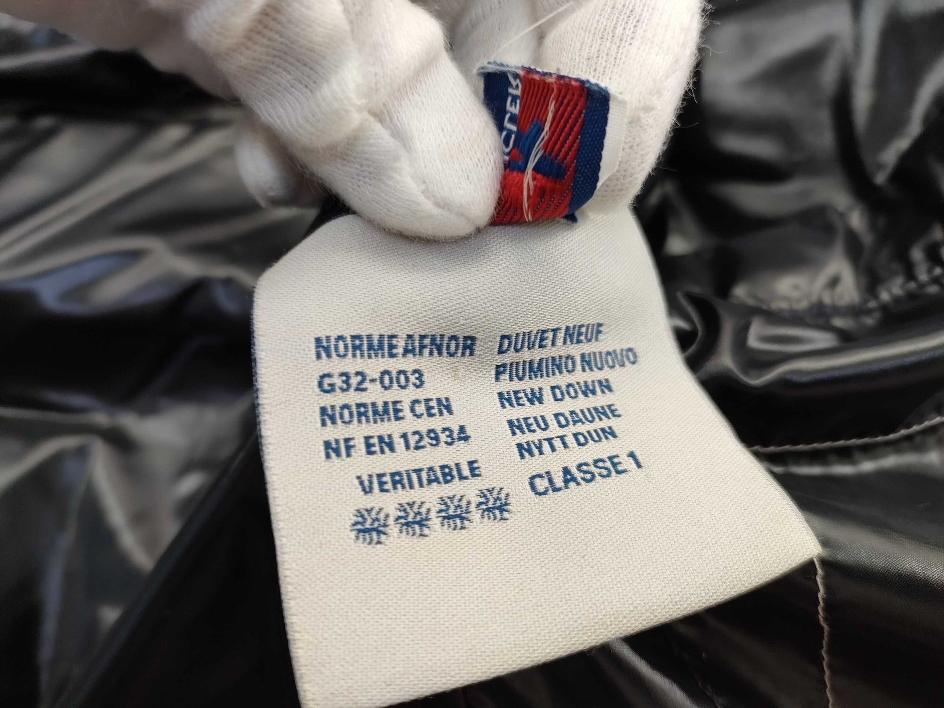 MONCLER Himalaya 44342 60 68950 Down Jacket