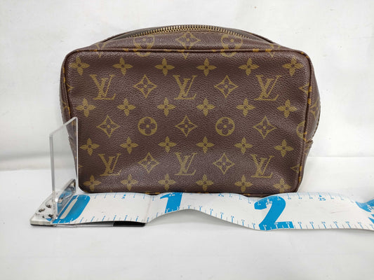 LOUIS VUITTON Monogram True Toilette Pouch