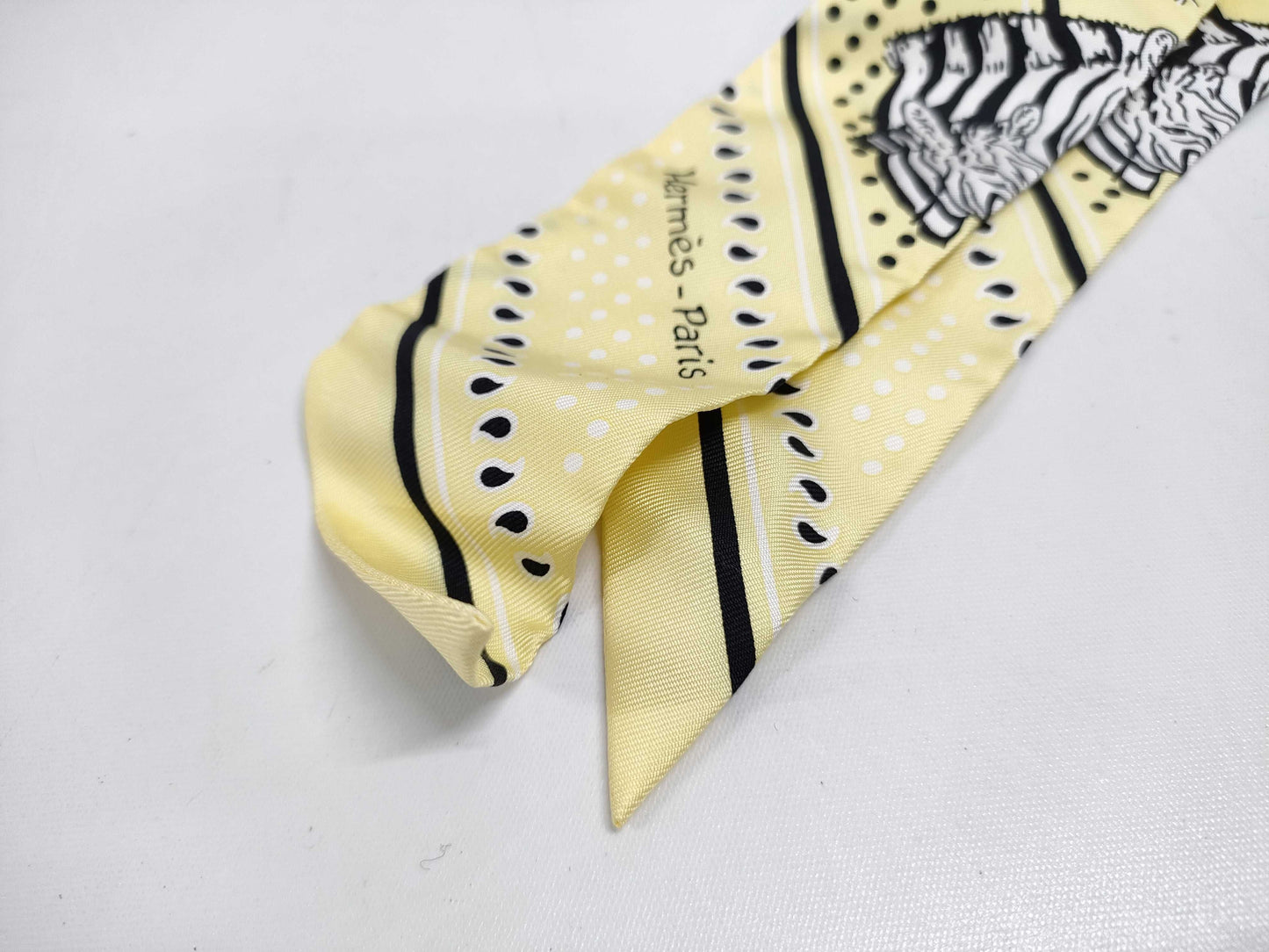 HERMES Twilly Yellow Tag Missing Other Accessories