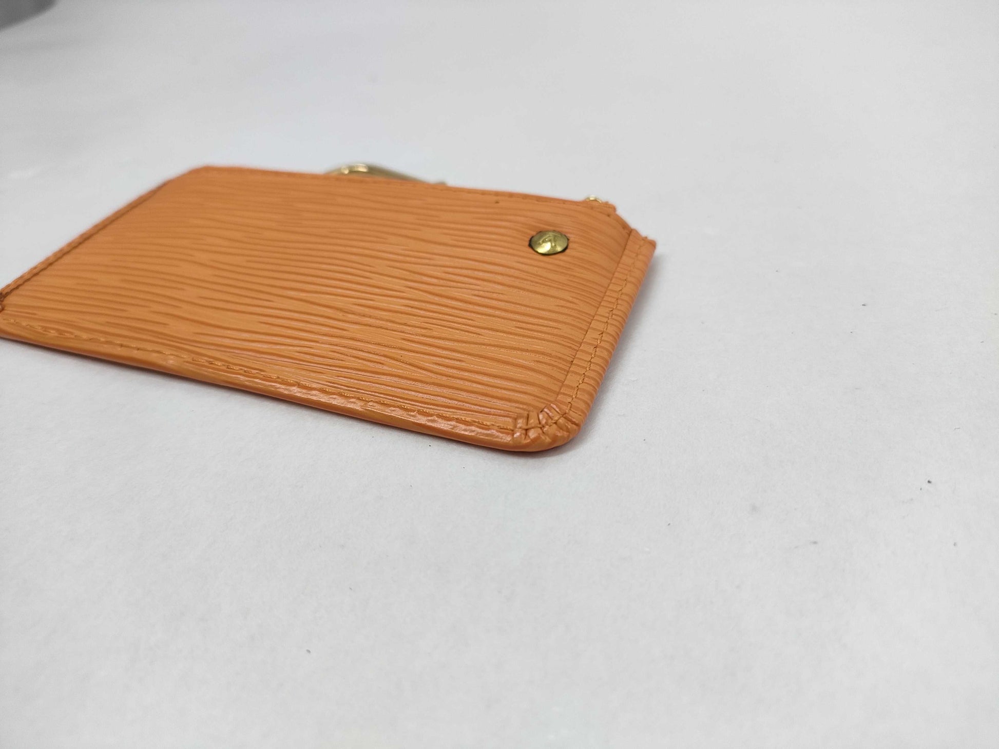 LOUIS VUITTON Epi Pochette Cle Coin Case