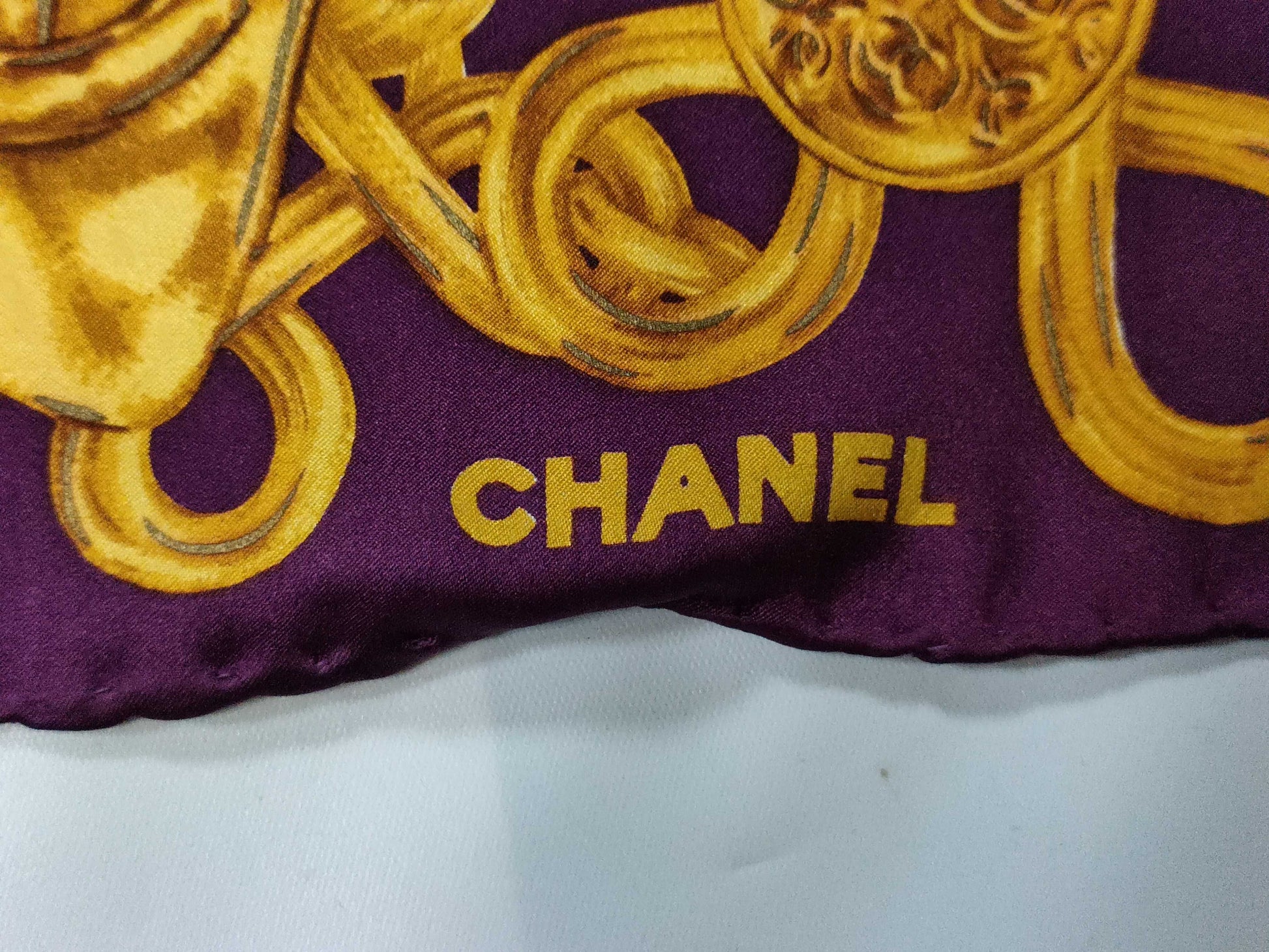 CHANEL Gripoir Scarf