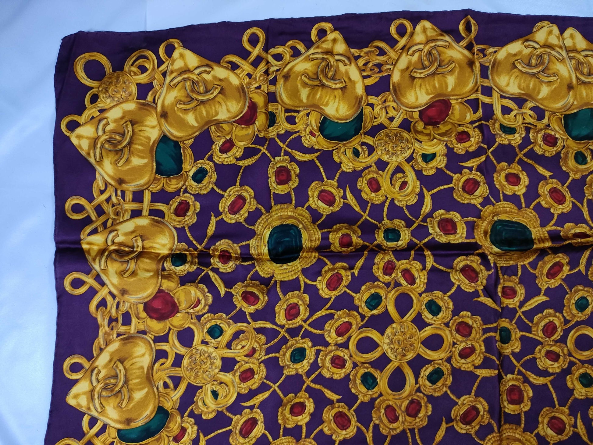 CHANEL Gripoir Scarf