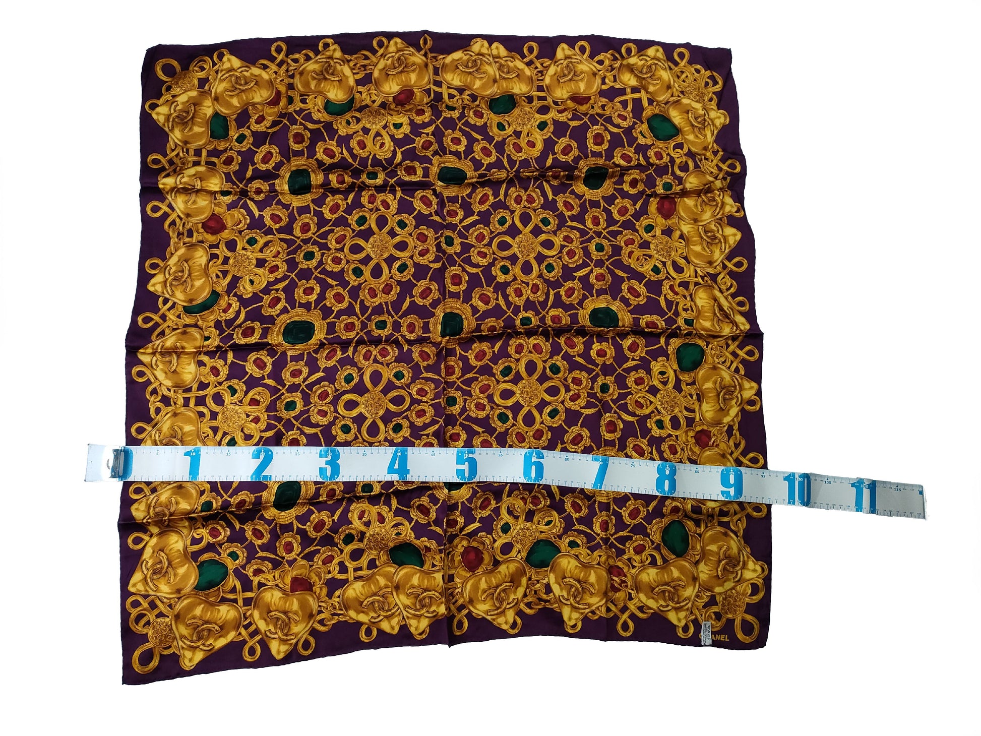 CHANEL Gripoir Scarf