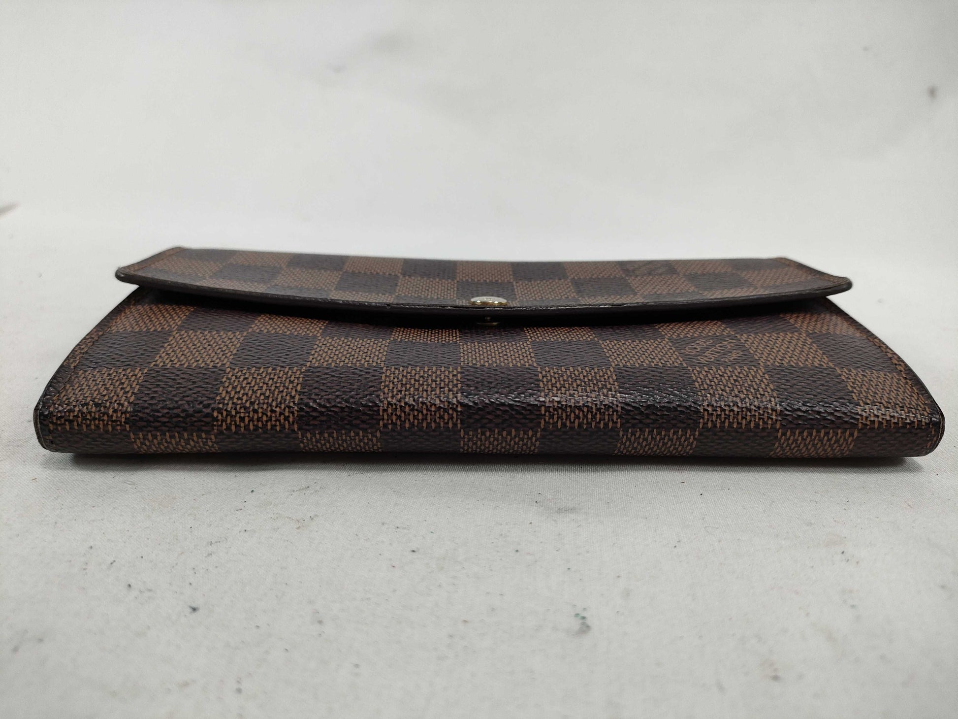 LOUIS VUITTON Damier Portefeuille Sarah Wallet
