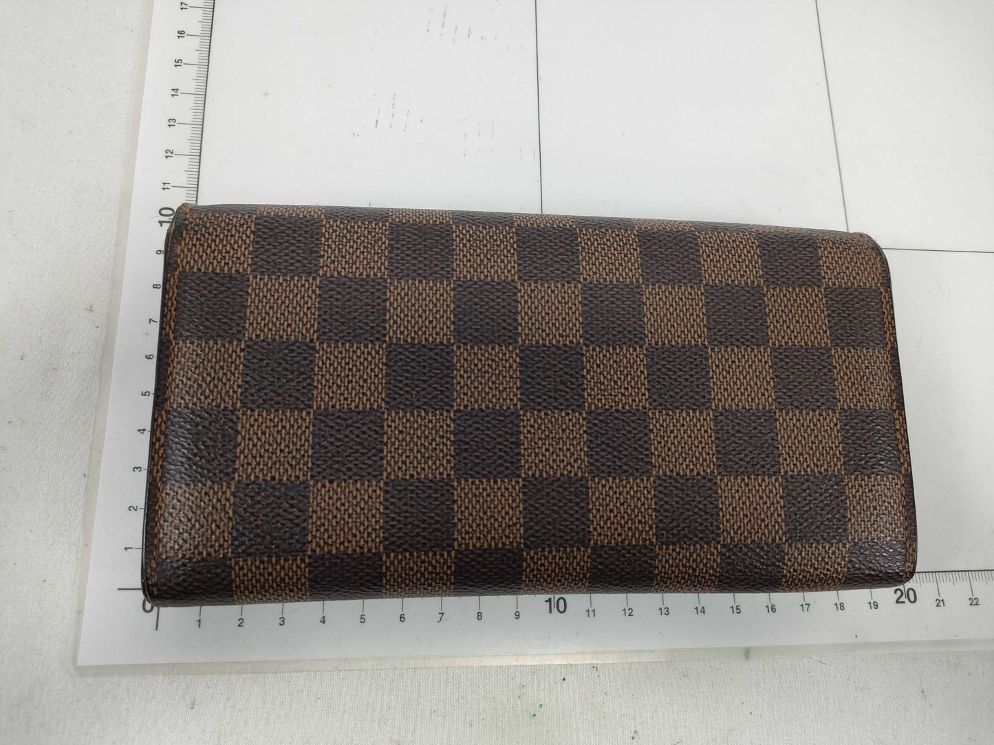 LOUIS VUITTON Damier Portefeuille Sarah Wallet