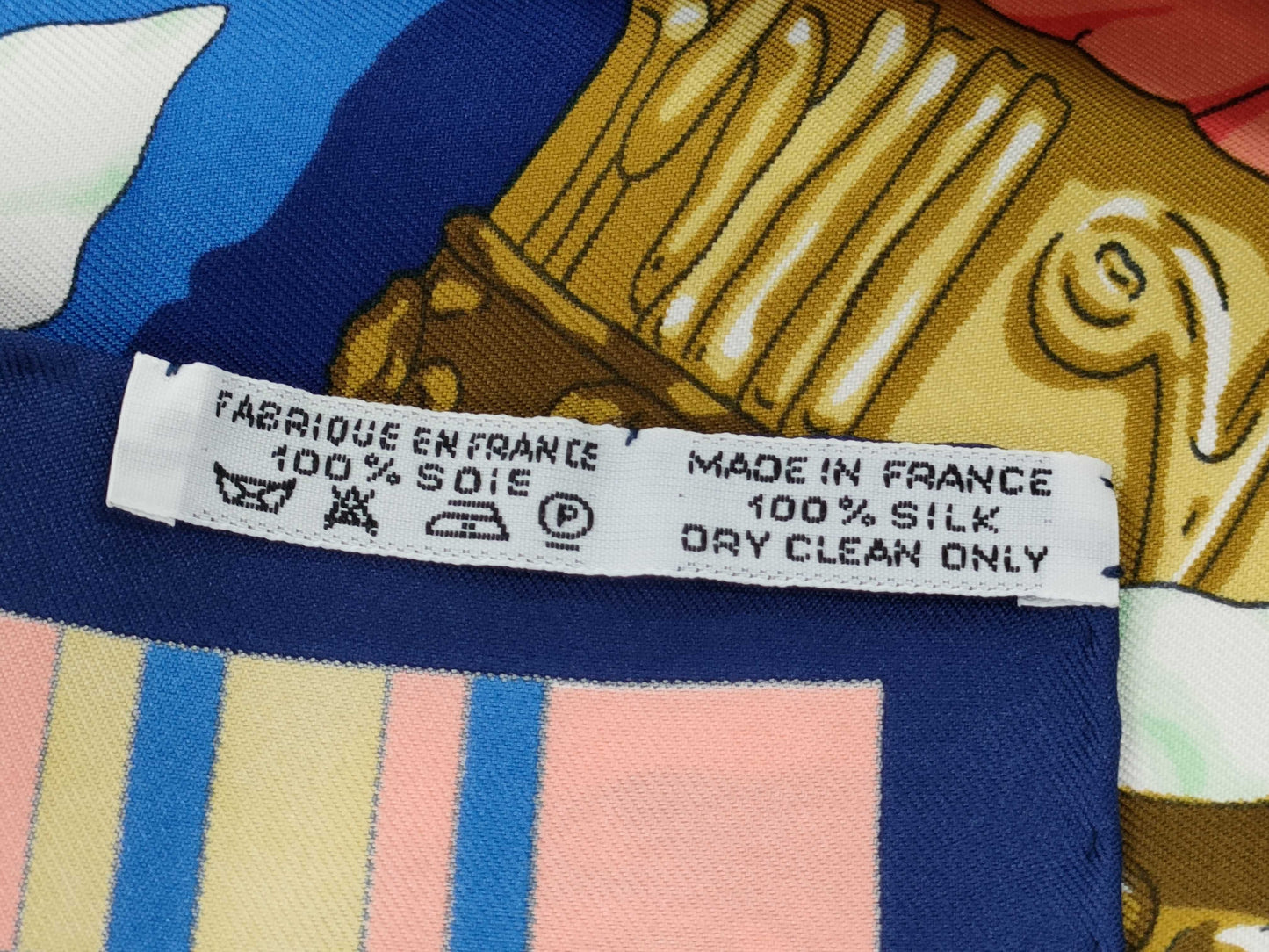 HERMES Prayer in the Wind Scarf