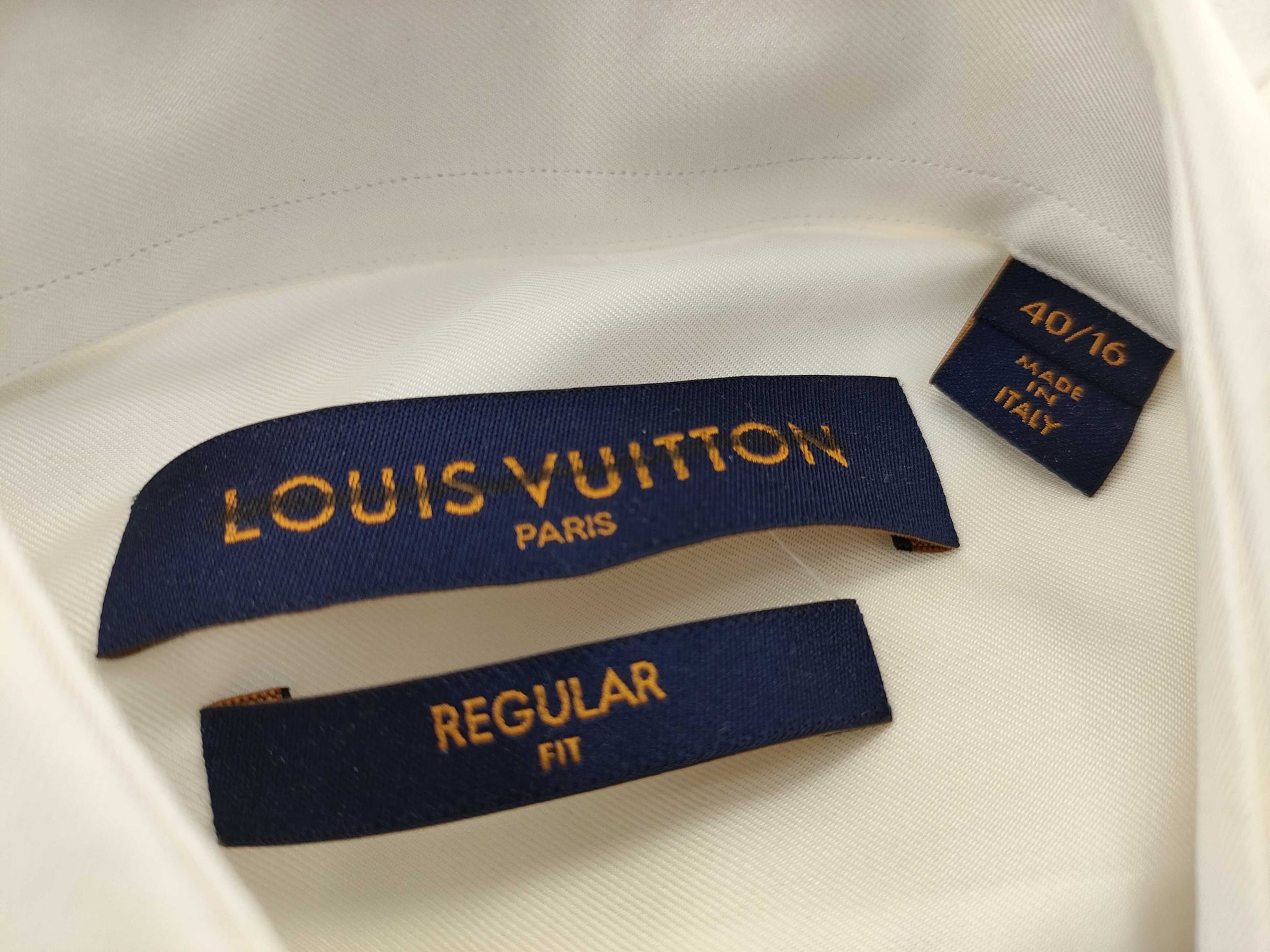 LOUIS VUITTON Unused Blazon Classic Dress Shirt with Tags