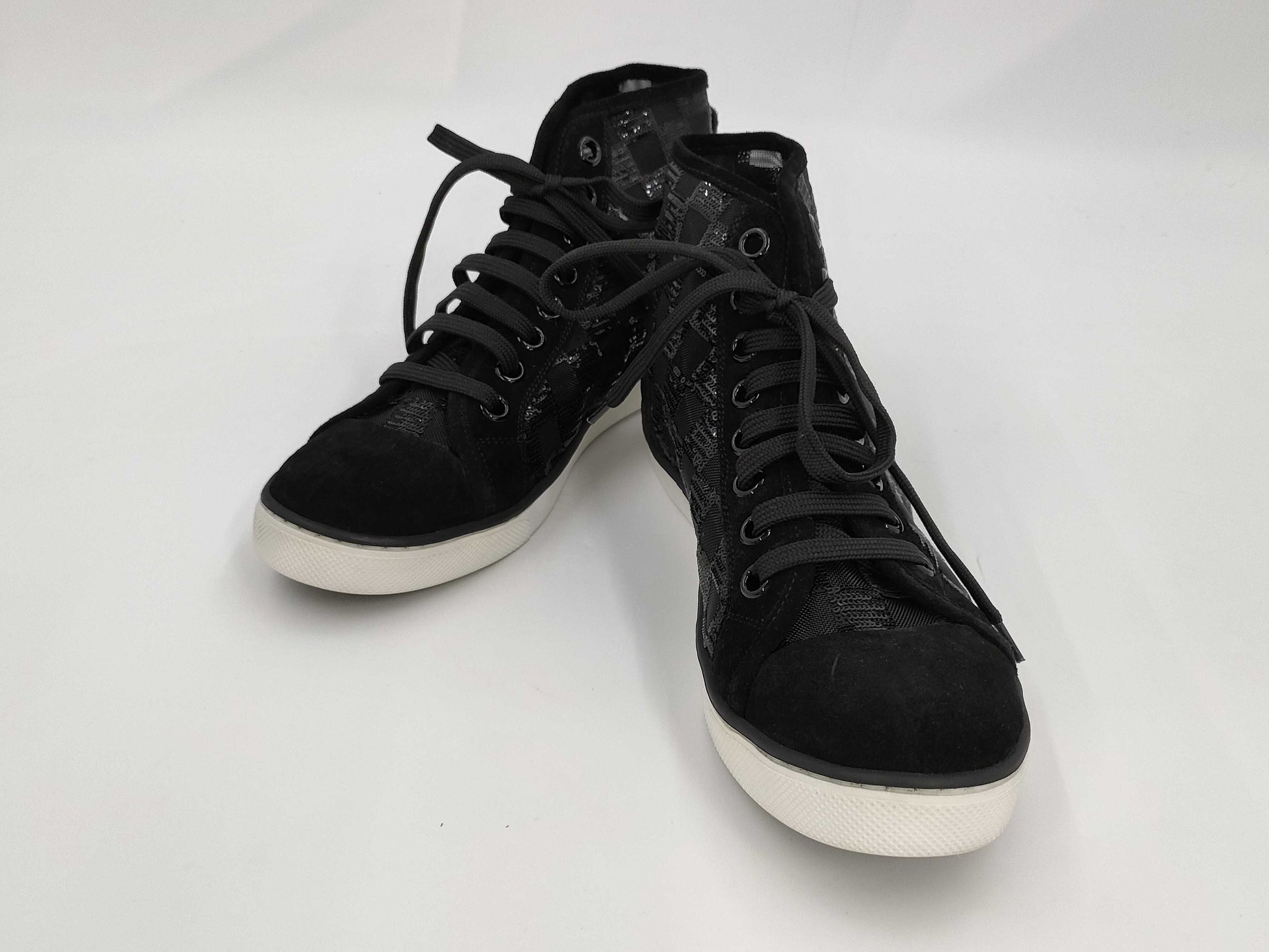 LOUIS VUITTON Damier Sequin Sneakers