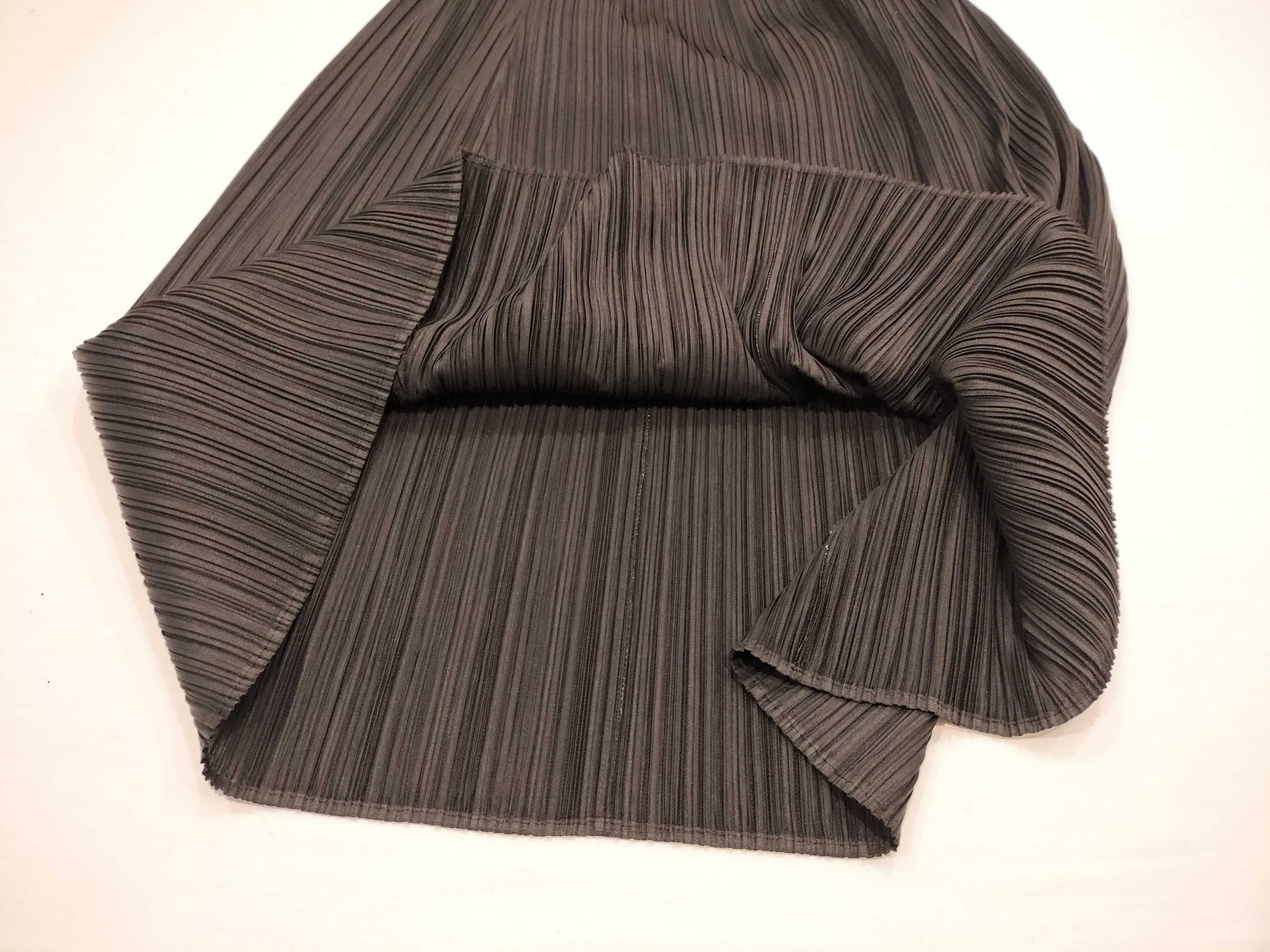 ISSEY MIYAKE Pleats Please/Black/Bottoms Skirt