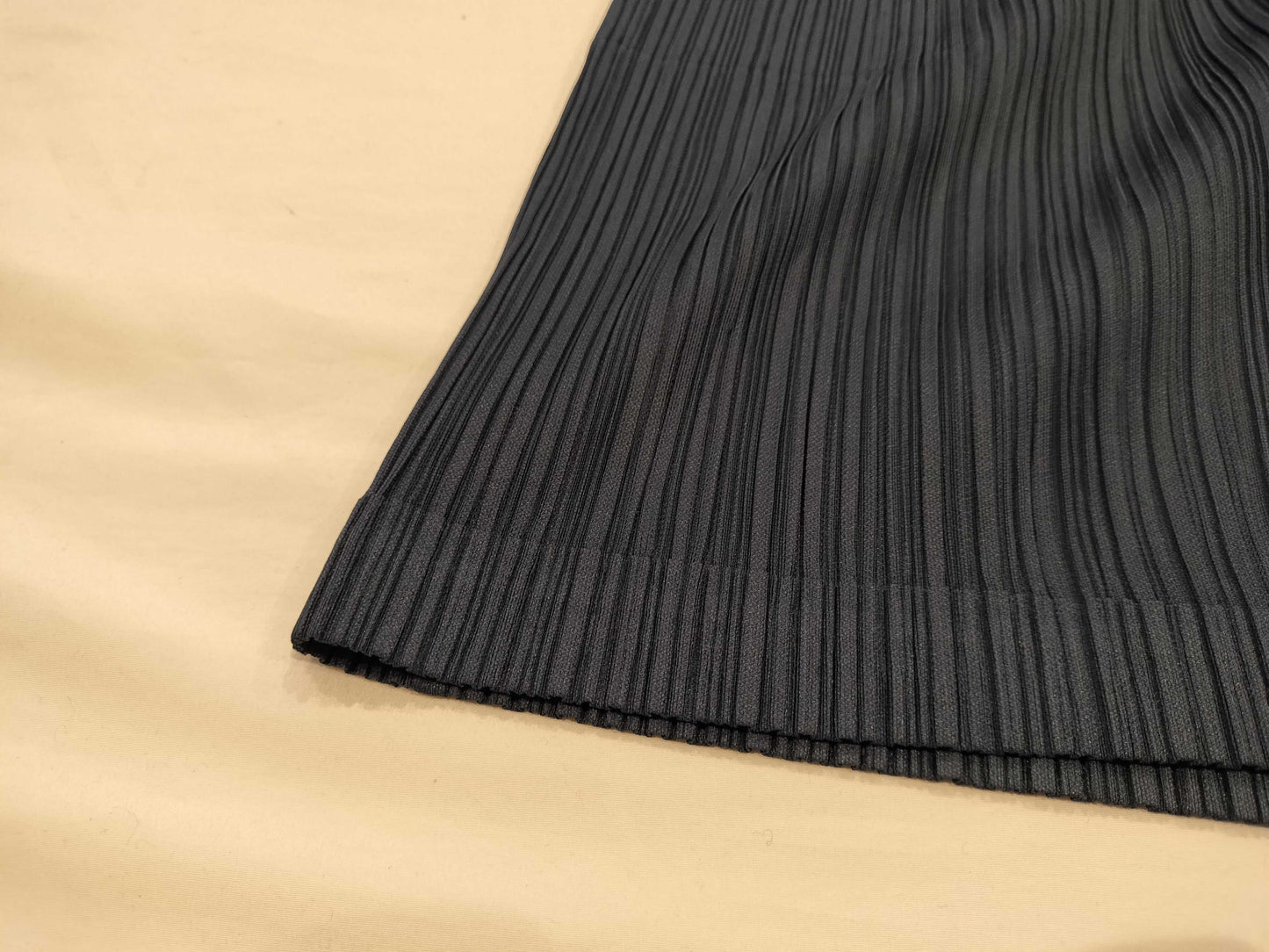 ISSEY MIYAKE Pleats Please/Shorts/Navy Pants