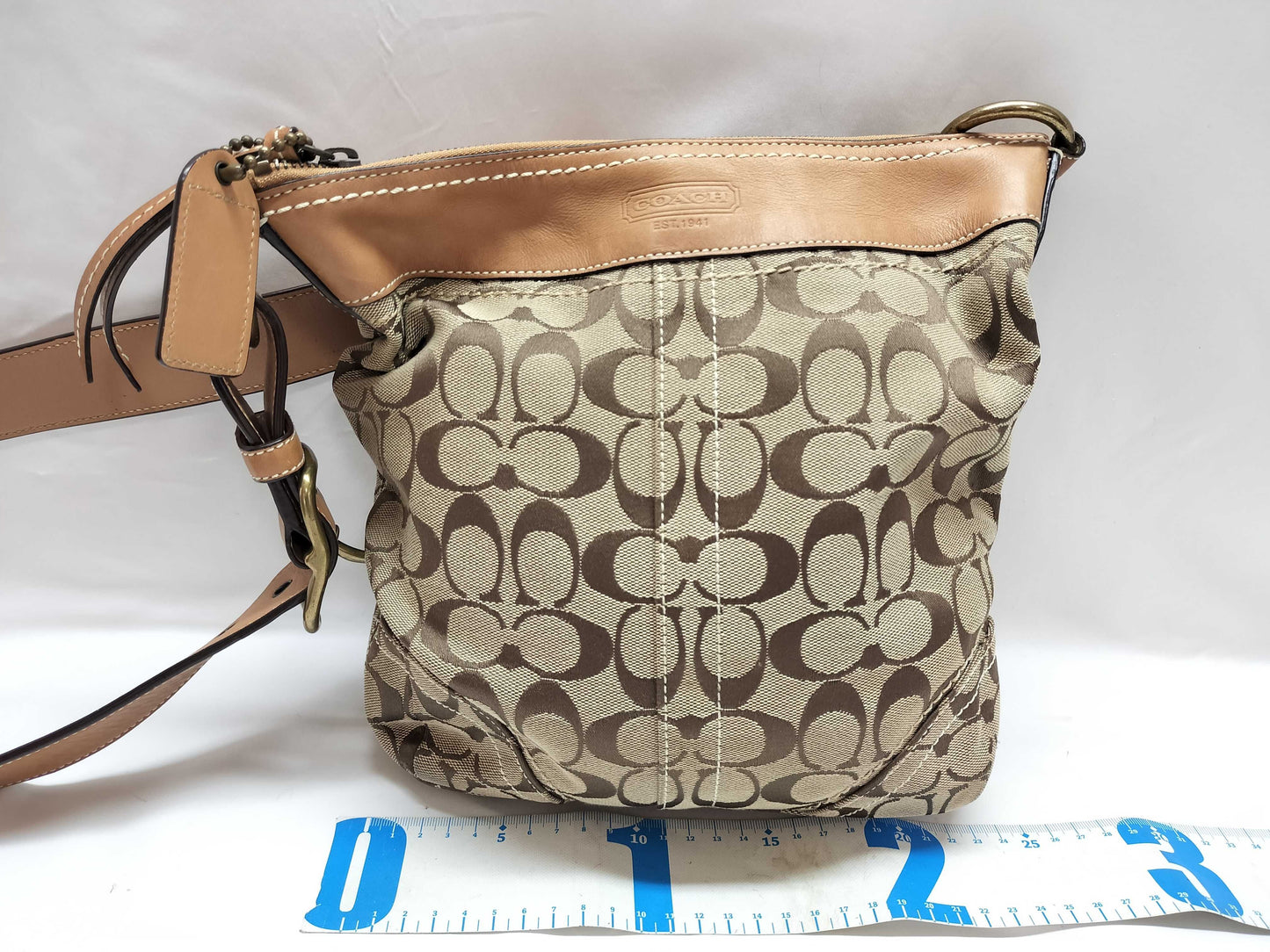 COACH Signature Bag*4 Shoulder Bag