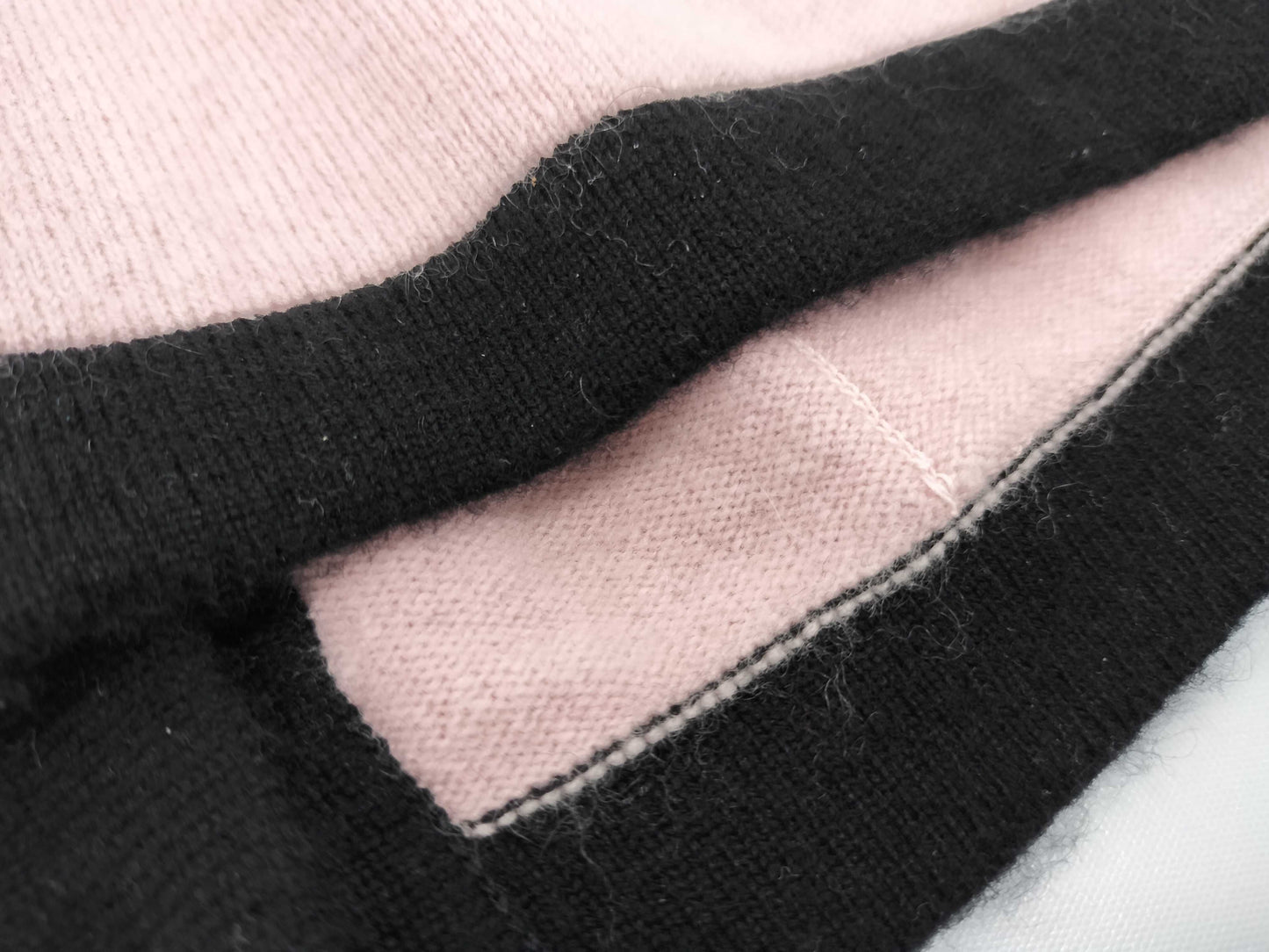 Dior Ready-to-Wear Pink Knit Cardigan