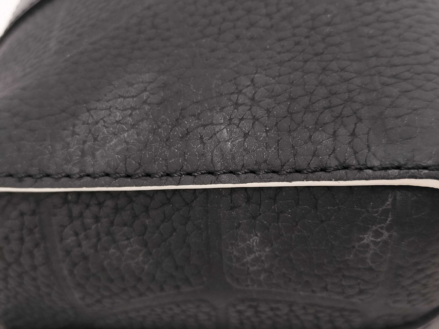 LOUIS VUITTON M21543 City Keepall FIFA Taurillon Leather Handbag