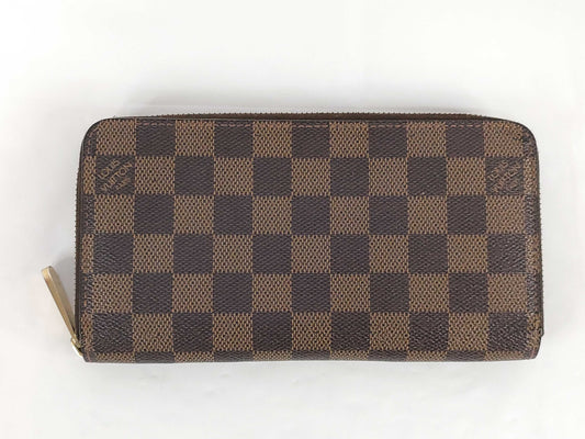 LOUIS VUITTON Damier Zippy Wallet