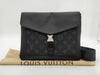 LOUIS VUITTON Taiga Lama M30413 Flap Messenger Shoulder Bag in Noir