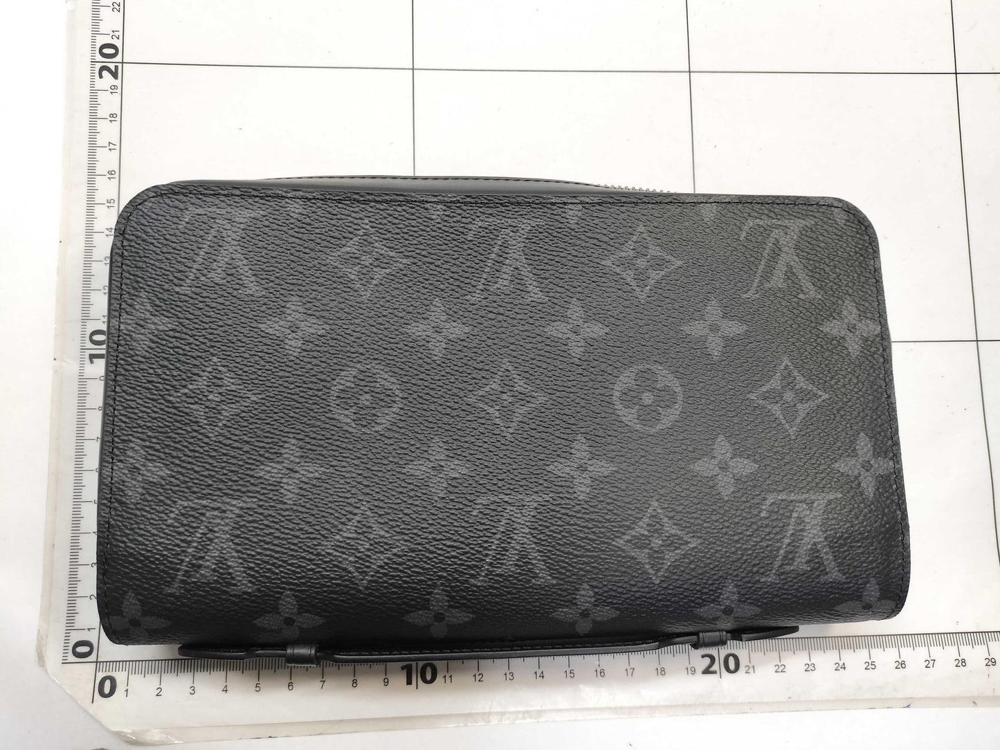 LOUIS VUITTON Eclipse M61698 Zippy XL Wallet