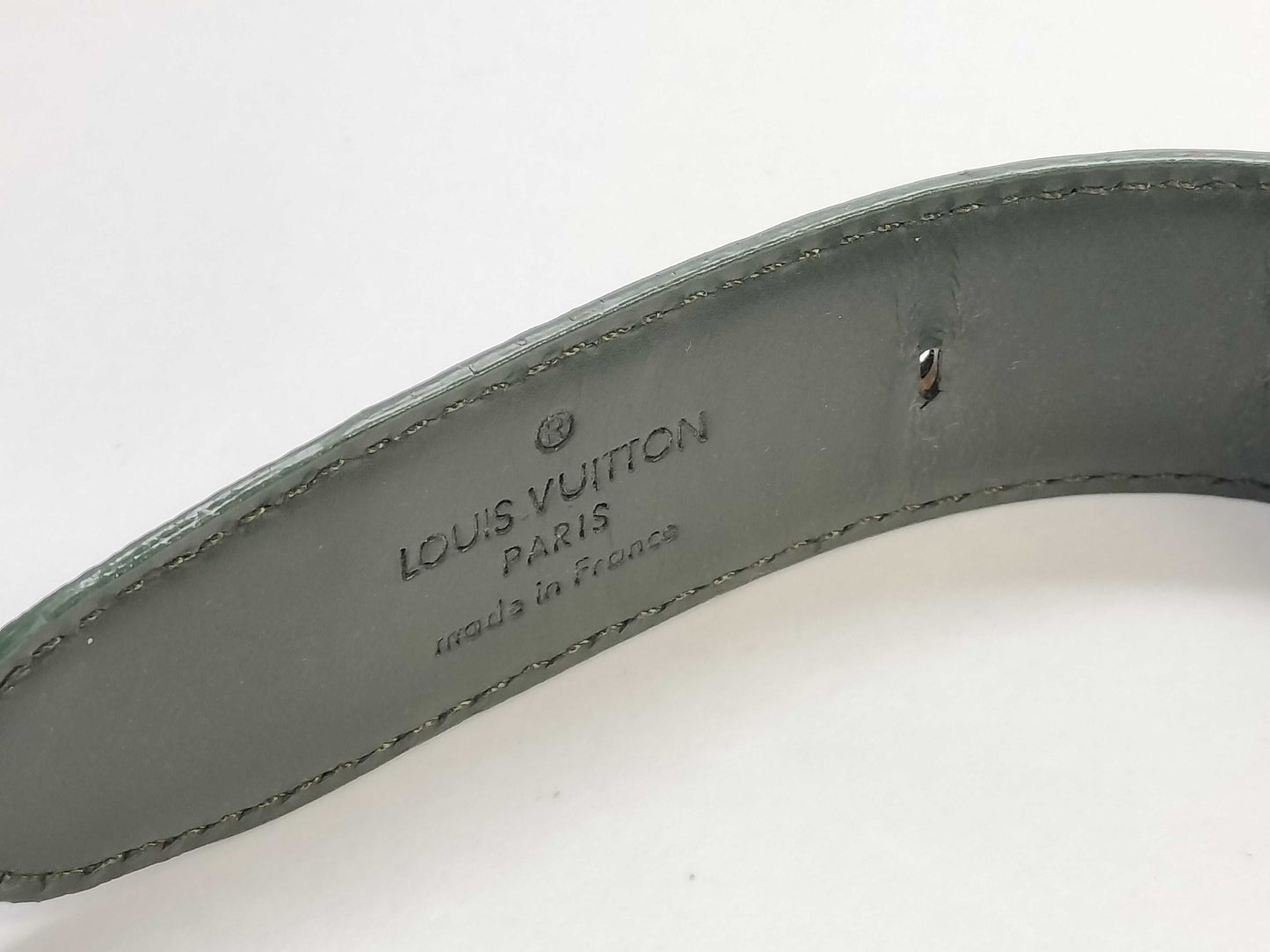 LOUIS VUITTON Taiga Santur Classic Silver Hardware Buckle Belt CT0914