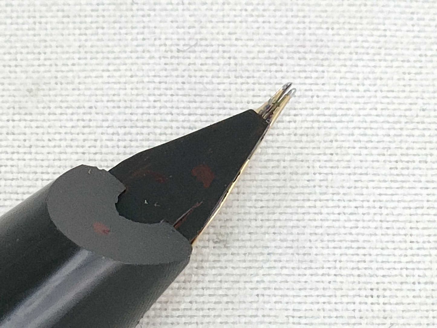 MONTBLANC Montblanc Fountain Pen, Nib 585