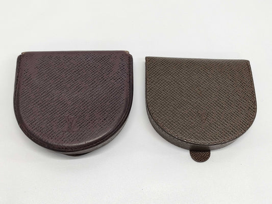LOUIS VUITTON Taiga Porte Monnaie Cubetto Coin Case
