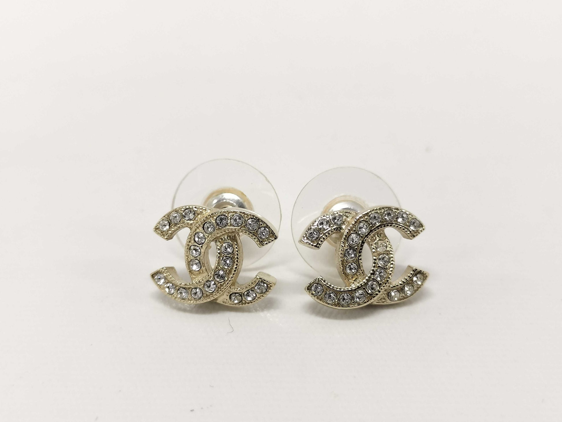 CHANEL Rhinestone Earrings F18 Earrings