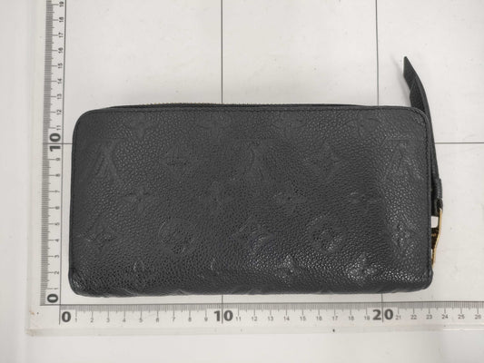 LOUIS VUITTON Monogram Unplanted Zippy Wallet Wallet