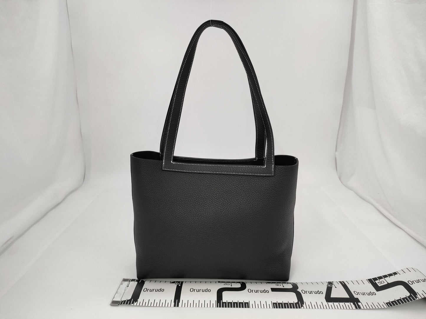 HERMES Cabasellier 31 Trion Black W-Engraved Shoulder Bag