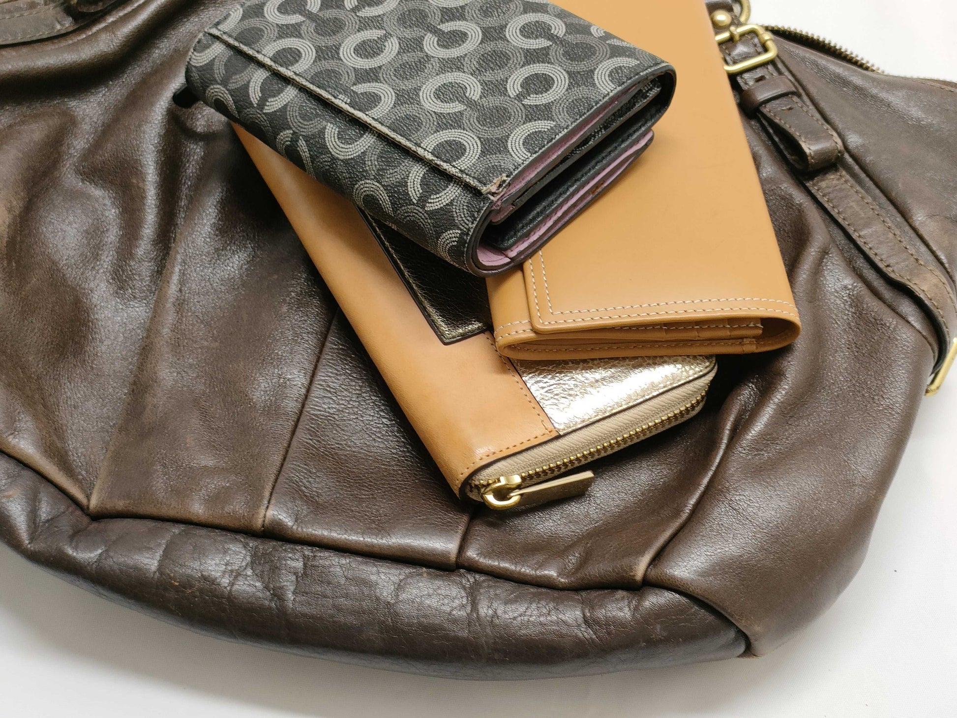 COACH 15955 and other wallets, watches, and 5 other handbags