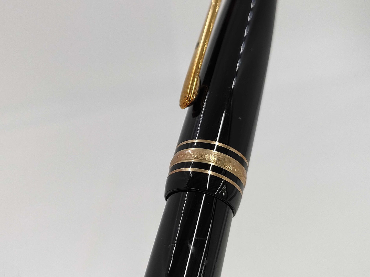 MONTBLANC 14K Fountain Pen Pen