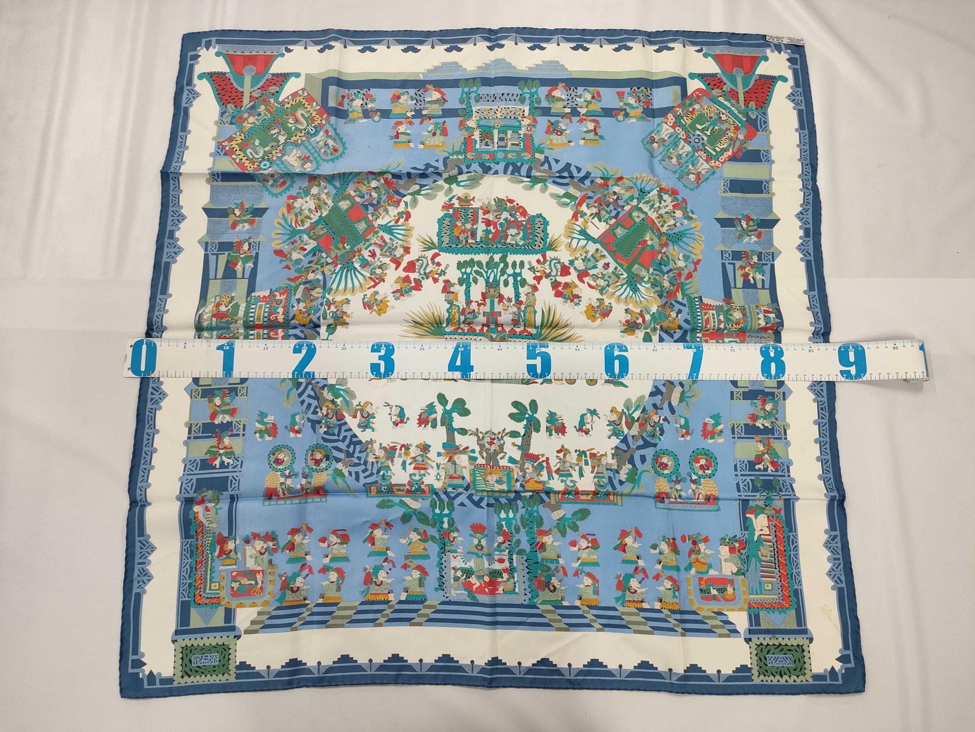 HERMES Carré Celestial Bodies and Sun Scarf