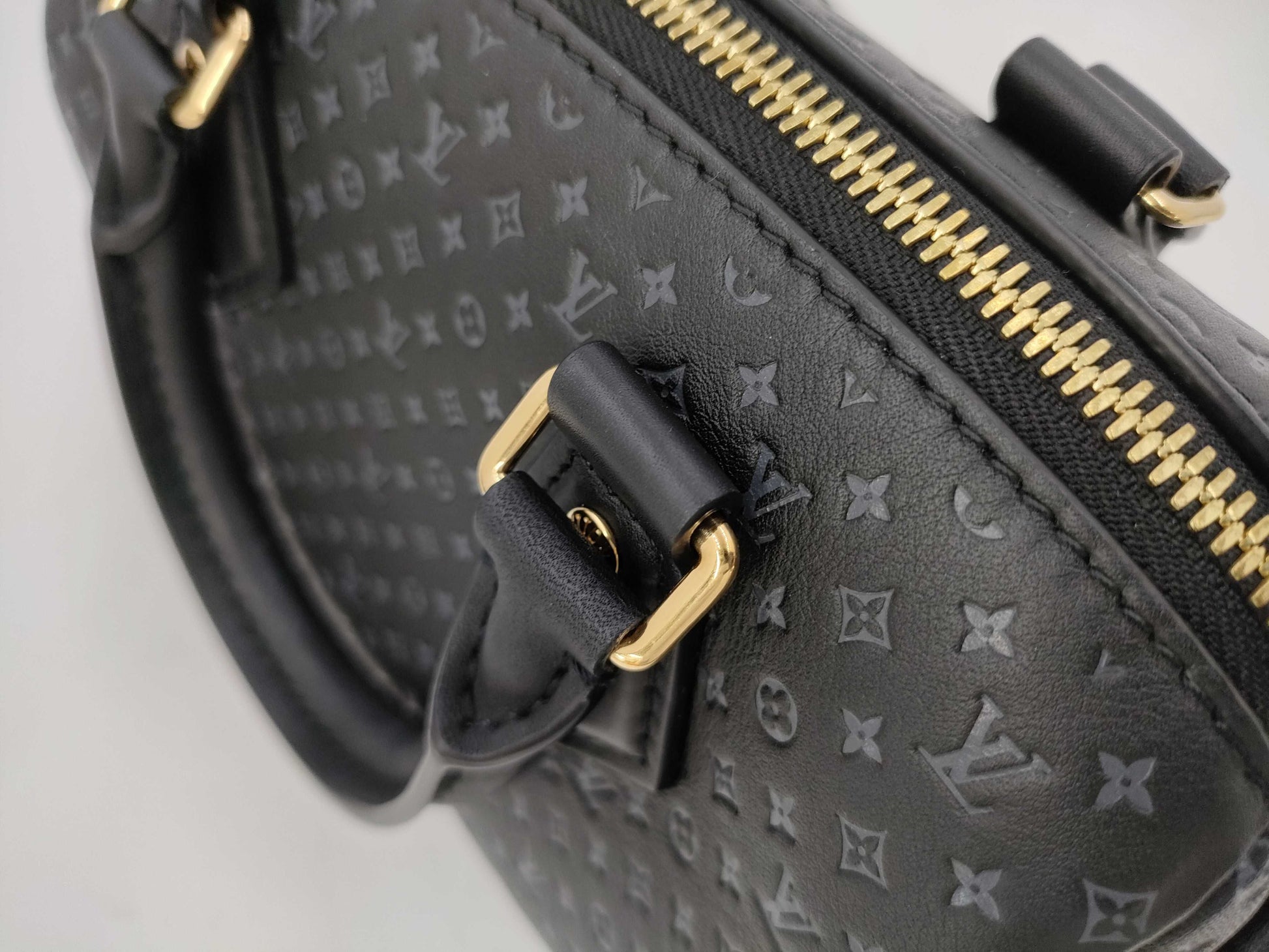 LOUIS VUITTON Nanogram M22595 Speedy Banduriere 20 Boston Bag