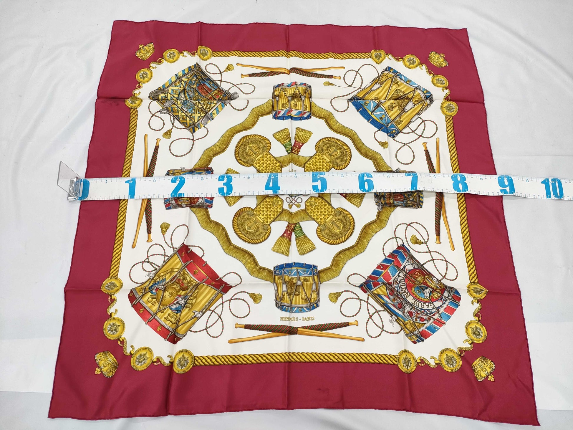 HERMES Carre LES TAMBOURS Scarf