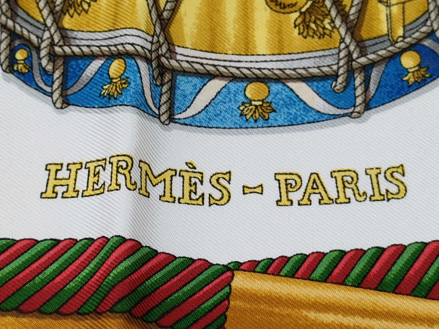 HERMES Carre LES TAMBOURS Scarf
