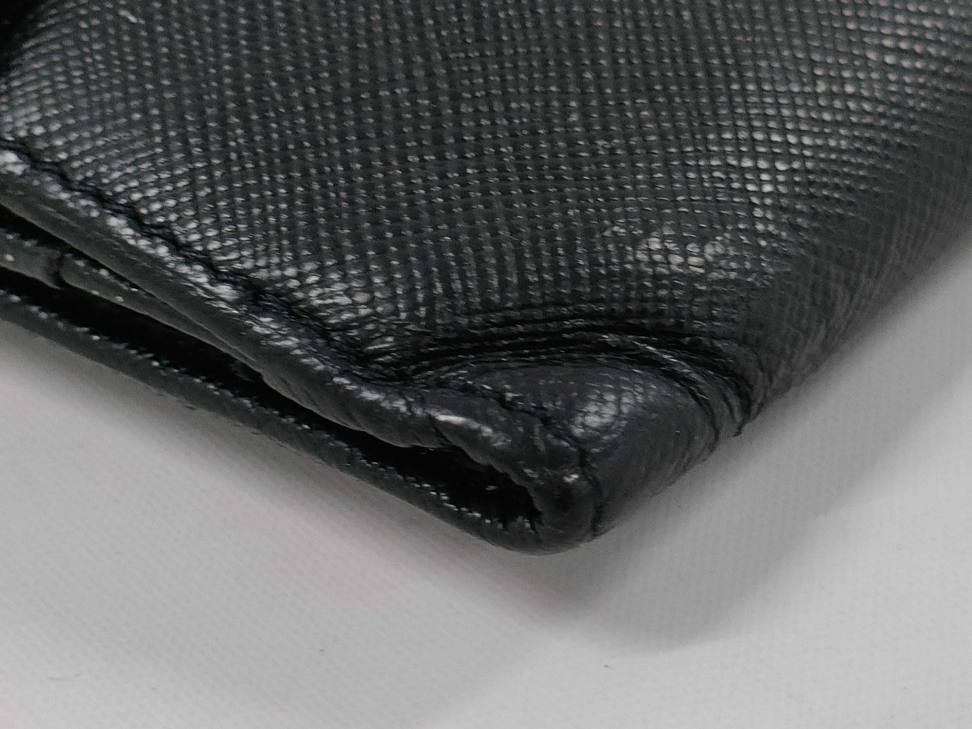 PRADA Saffiano Wallet