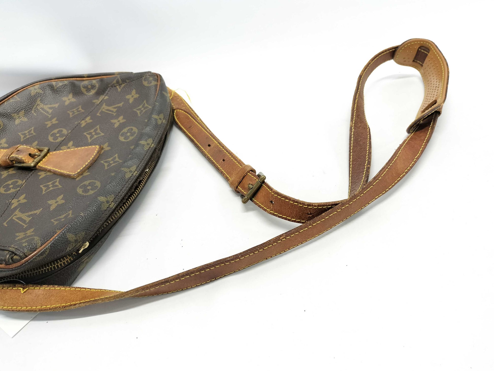 LOUIS VUITTON Monogram Genufeuille Shoulder Bag