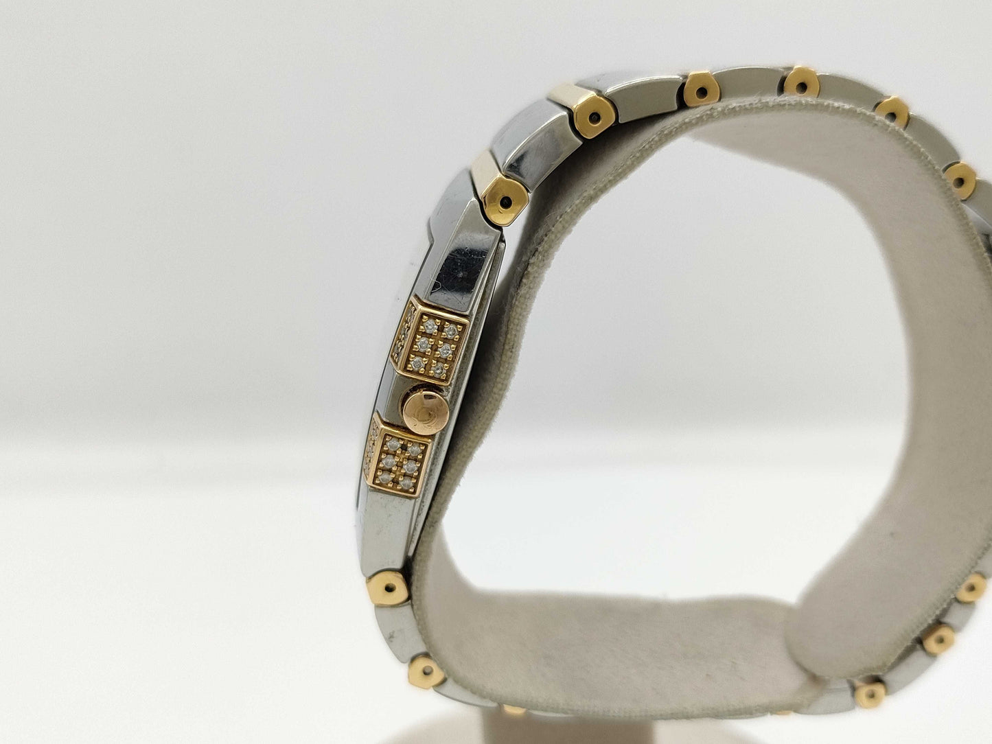 OMEGA Quadrella 1286.75 59325034 Quartz Shell Dial Women's Watch