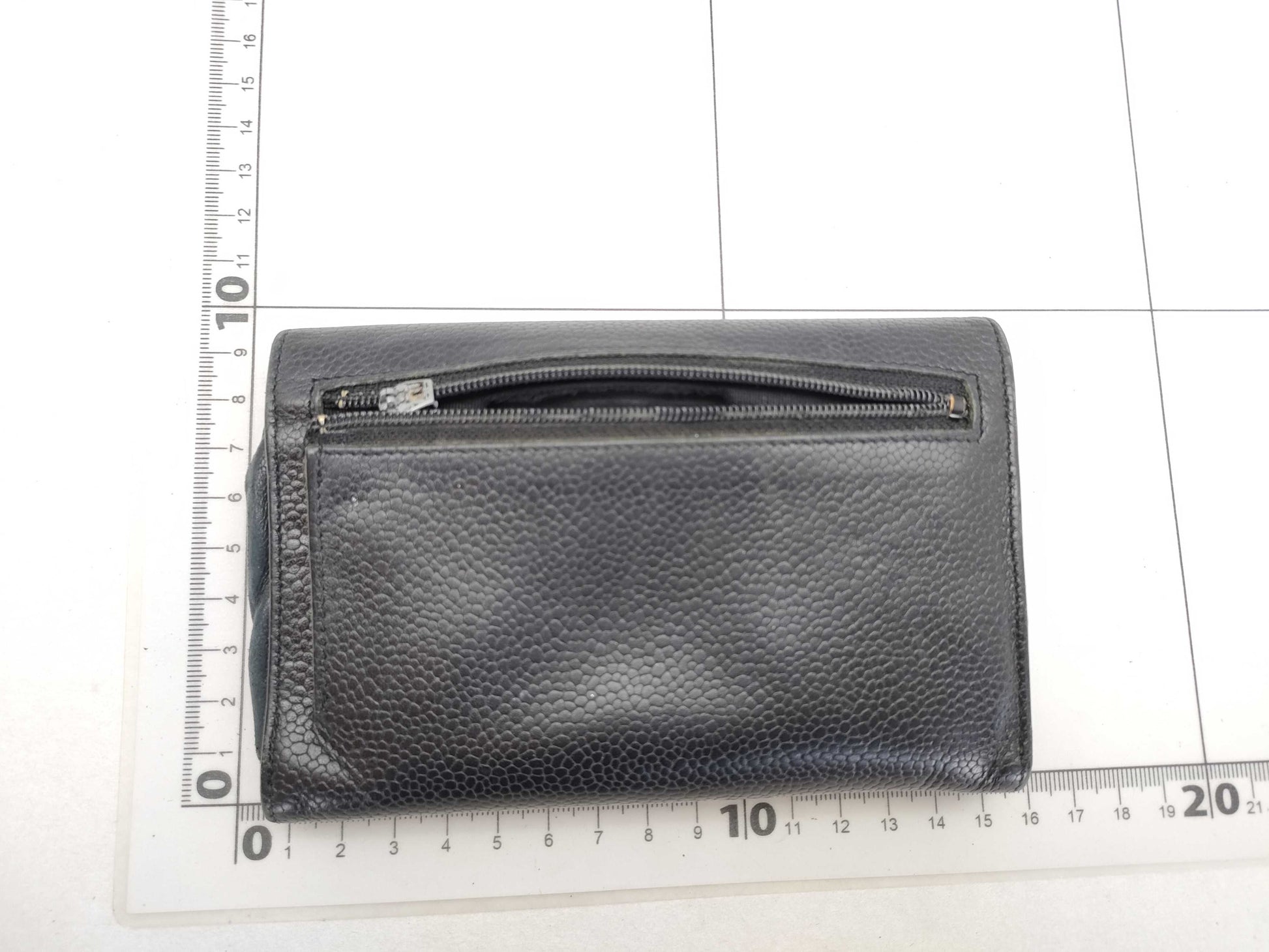 CHANEL Caviar Skin Coco Mark Folding Wallet