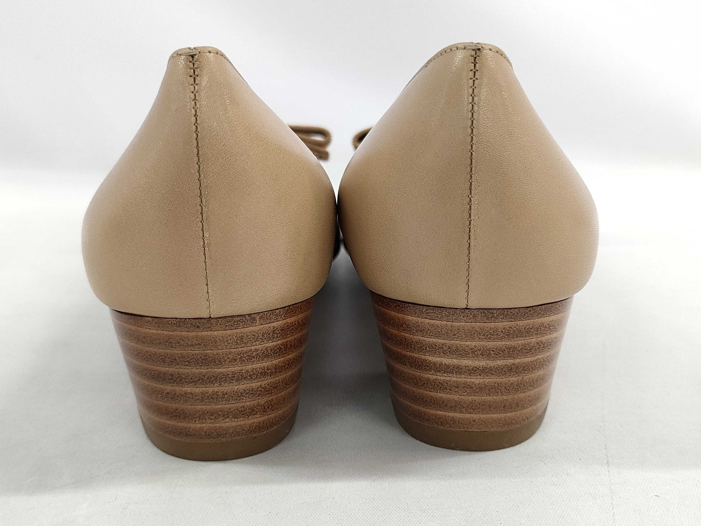 Salvatore Ferragamo Vara Leather Pumps