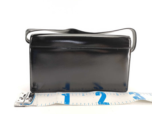 Yves Saint Laurent handbag shoulder bag