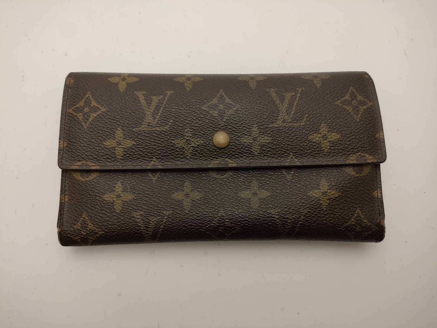 LOUIS VUITTON Monogram Wallet