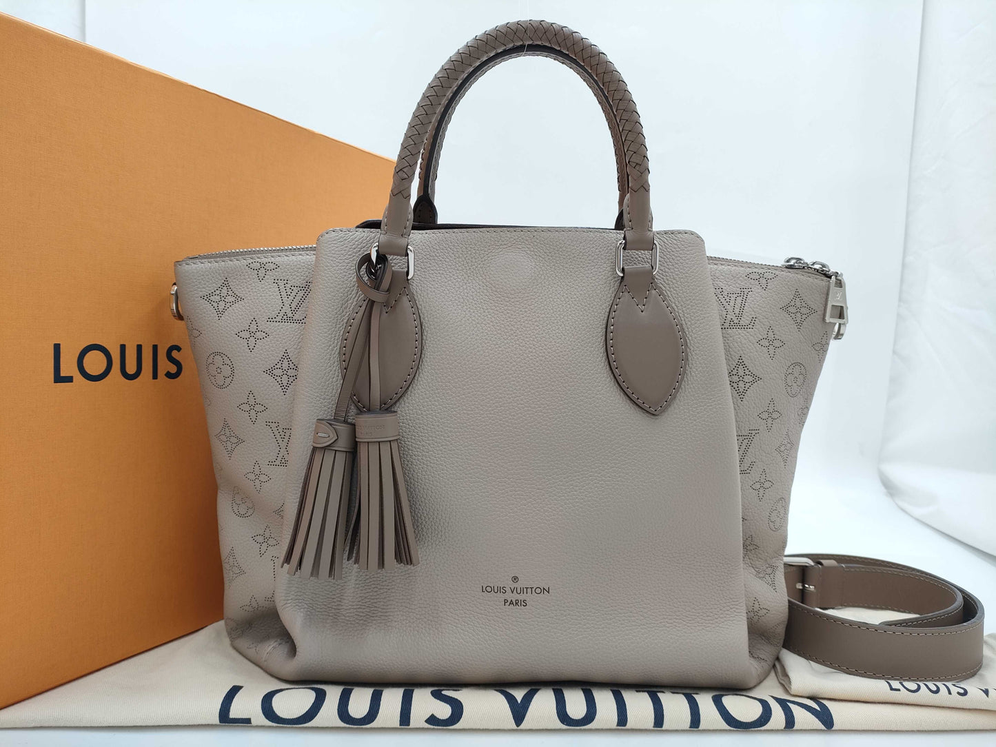 LOUIS VUITTON Mahina M55031 Haumea Charm 2WAY Handbag
