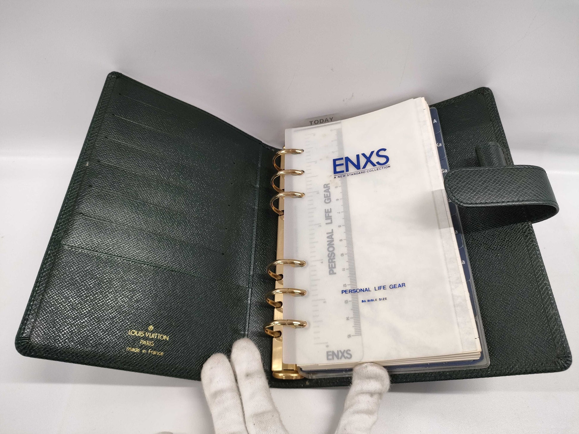 LOUIS VUITTON Taiga Agenda PM Notebook Cover