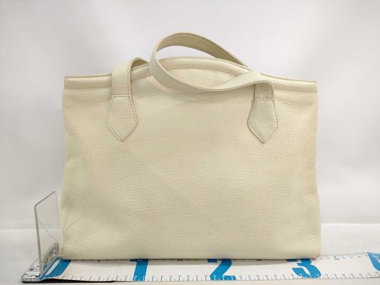 Yves Saint Laurent Leather Handbag