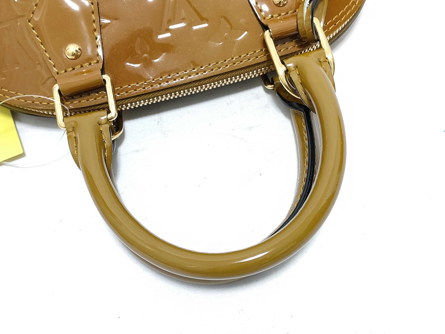 LOUIS VUITTON Vernis Alma BB Handbag